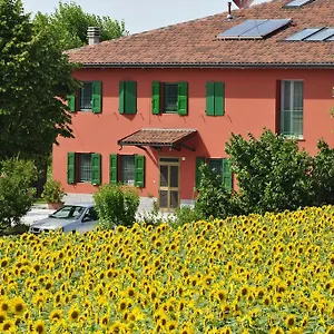  Bed & Breakfast La Cascina